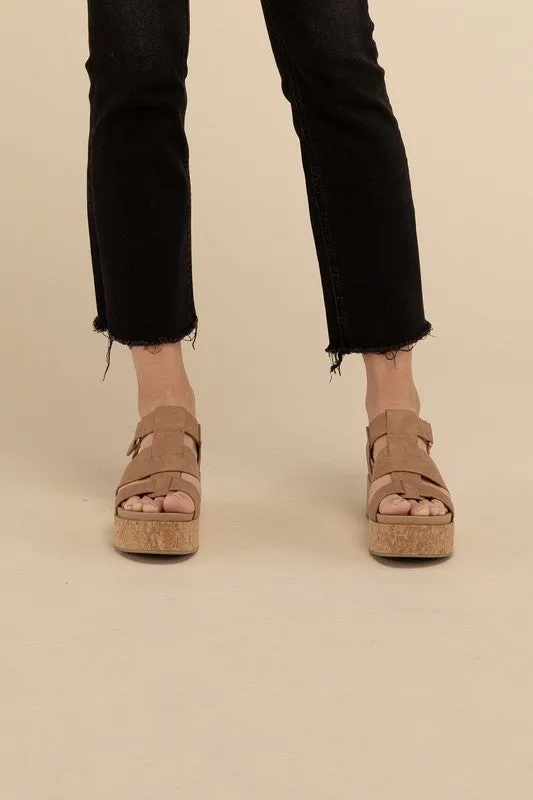 AMENDA Platform Wedge Sandal