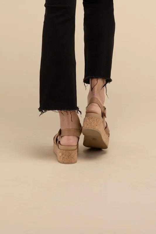 AMENDA Platform Wedge Sandal