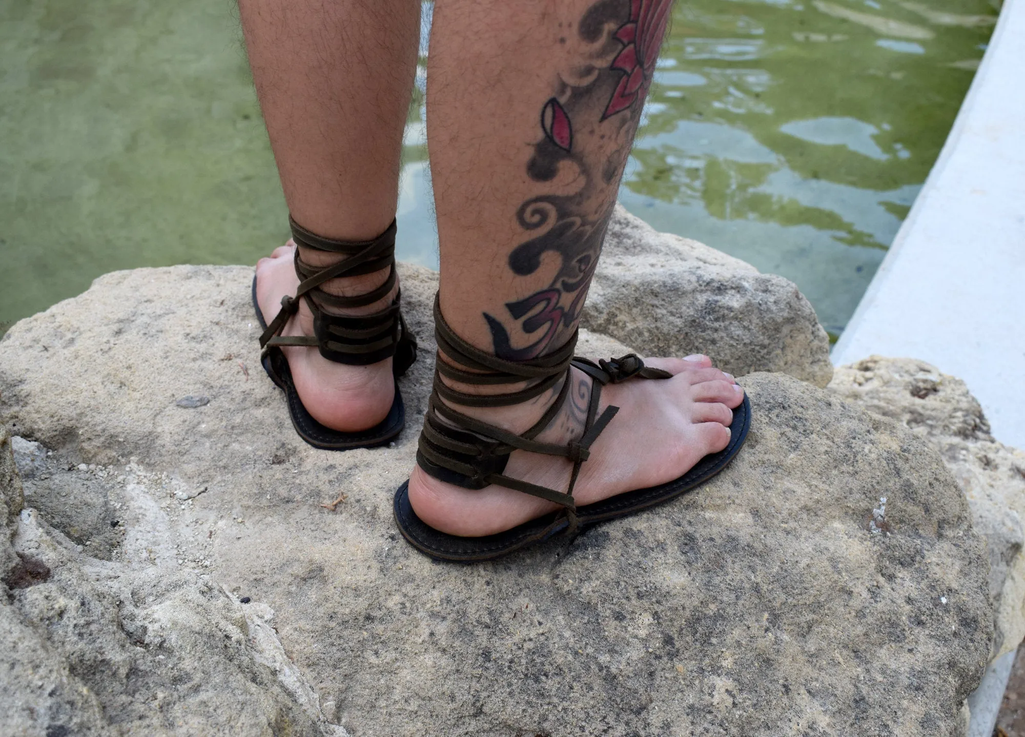 Barefoot men sandals, Leather Sandals, barefoot shoes, Beach Barefoot Sandals at khaki Leather.