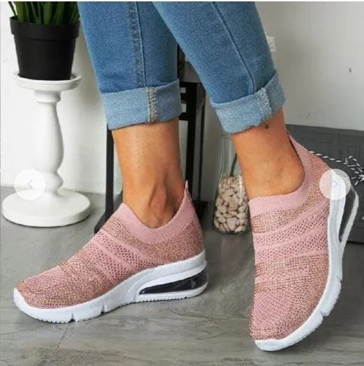 Hot Rhinestone Sports Breathable Mesh Soft Bottom Lightweight Running Shoes