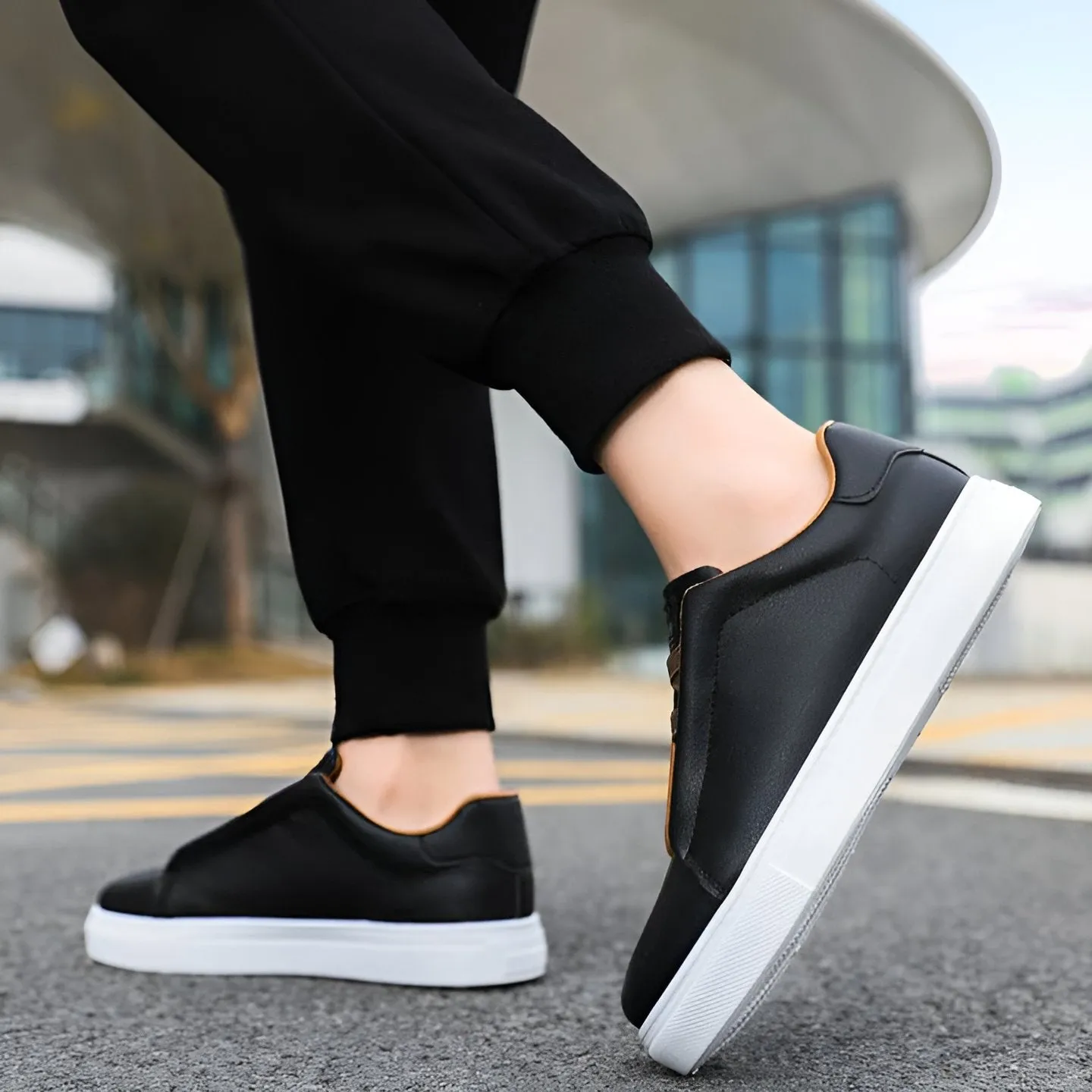 Matteo™ – The Essential Sneaker