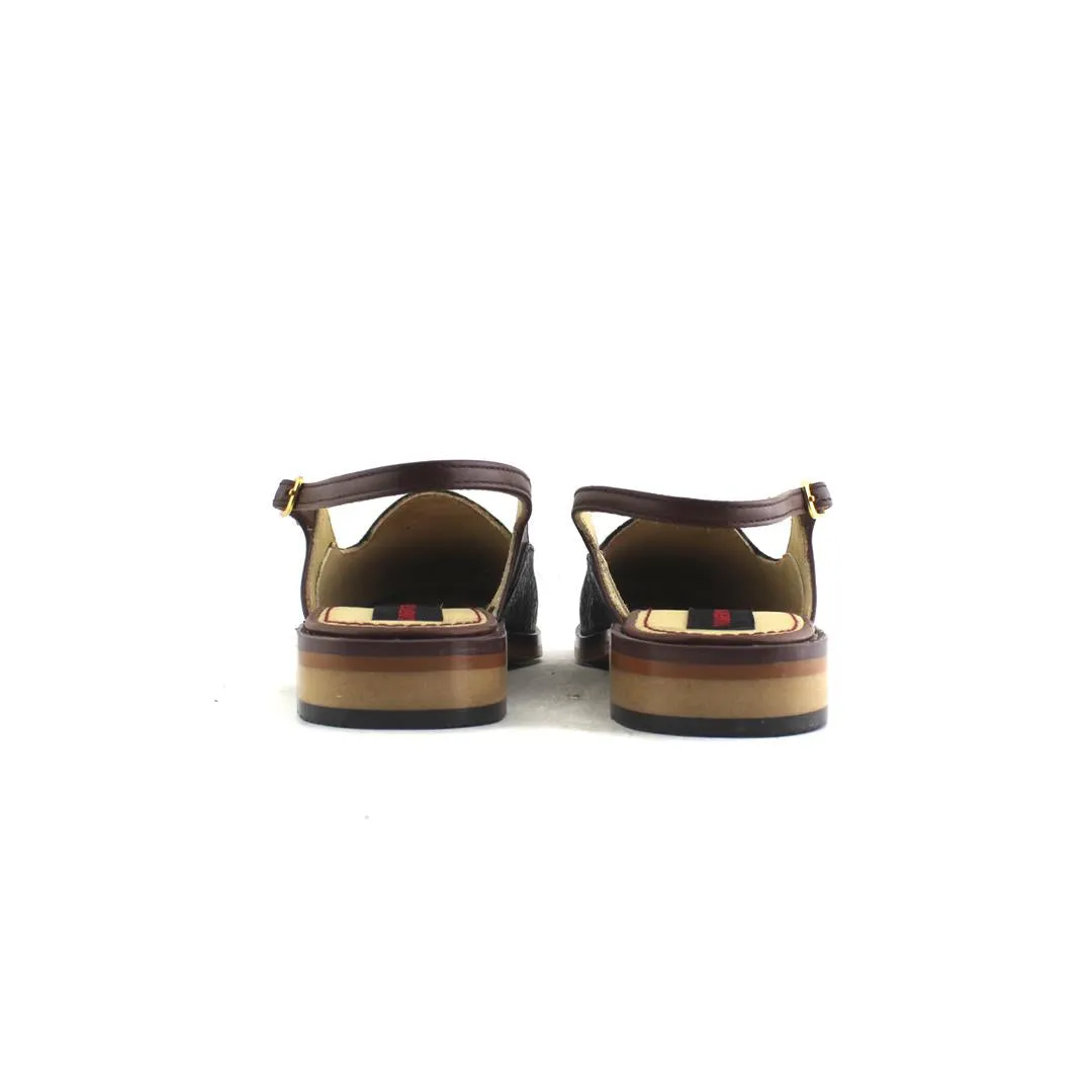 MODERN FEET .